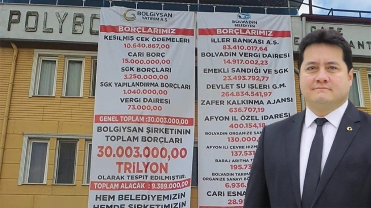 AK Parti'den MHP'ye geçen ilçede yeni başkan borçları belediye binasına astı
