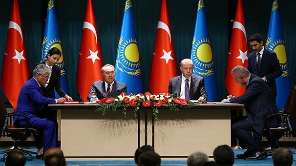 Cumhurbaşkanı Erdoğan ve Nazarbayev'den ortak basın toplantısı
