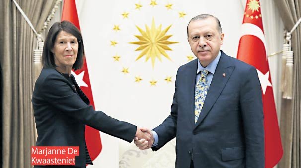 Hollanda Büyükelçisi Erdoğan’a güven mektubu sundu