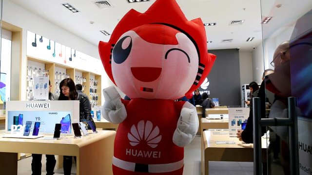 Huawei Mate 30 modeli lisanslı Google ürünleriyle birlikte satılamayacak