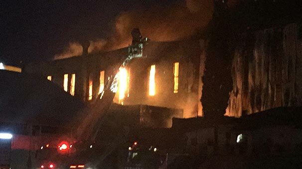 Kocaeli'de fabrika yangını: Kontrol altına alındı