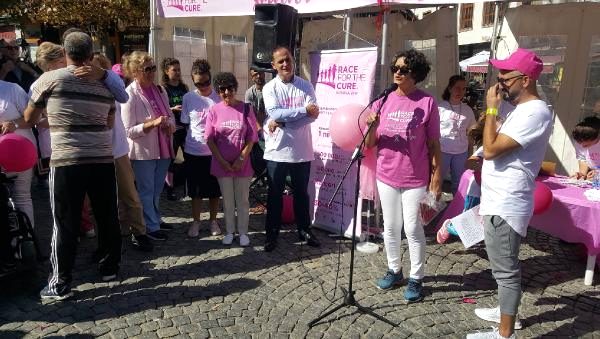 Kosova'da ilk defa meme kanser için farkındalık yürüyüşü düzenlendi
