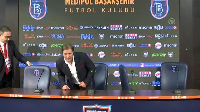 Medipol Başakşehir - Olympiakos maçının ardından -  Pedro Martins