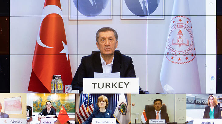 Milli Eğitim Bakanı Selçuk, Türkiye'nin corona virüs mücadelesini G20 ülkelerine anlattı
