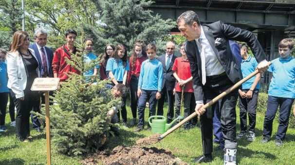 100. yılda 100 bin fidan