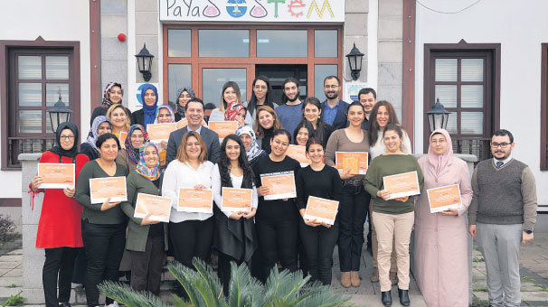 17 bin kadına teknoloji öğretti