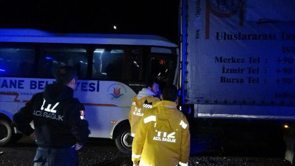 3 aracın karıştığı kazada 1 kişi yaralandı!