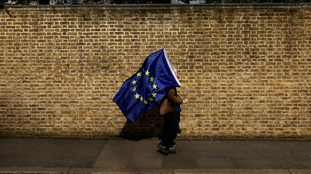 AB, anlaşmasız Brexit'e hazırlıkları tamamladı