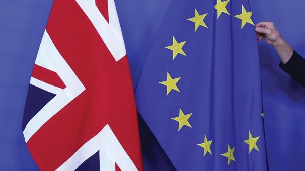 AB Brexit'te 'yeniden müzakereye' kapıları kapattı