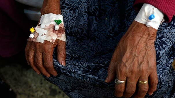 Acil yardım yapılıyor! 16 kişi hayatını kaybetti