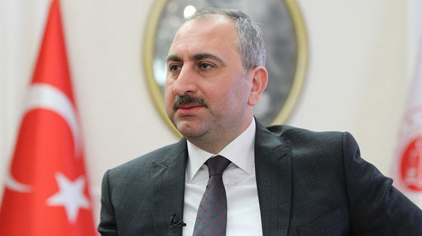 Adalet Bakanı Gül’den ABD’li mevkidaşına kutlama