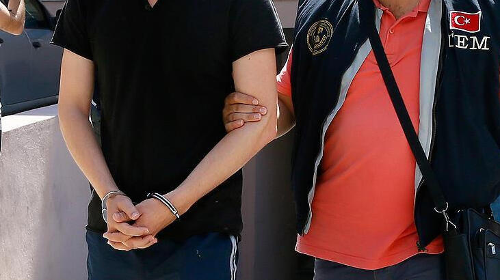 Adana'da FETÖ/PDY operasyonunda 2 şüpheli yakalandı