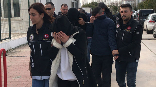 Adana'da uyuşturucu operasyonu: 9 gözaltı