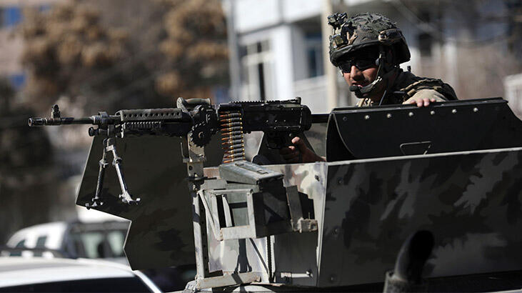 Afganistan'da Taliban, polis karakoluna saldırdı: 5 ölü