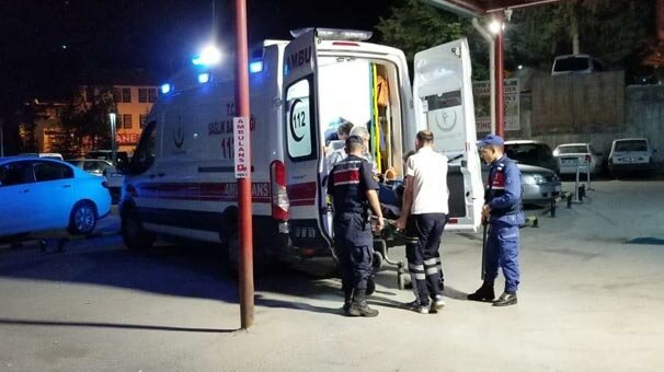 Aile faciası! Kardeşini öldürdü yengesini yaraladı