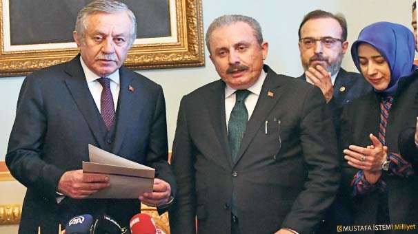 AK Parti’nin Başkan adayı Şentop