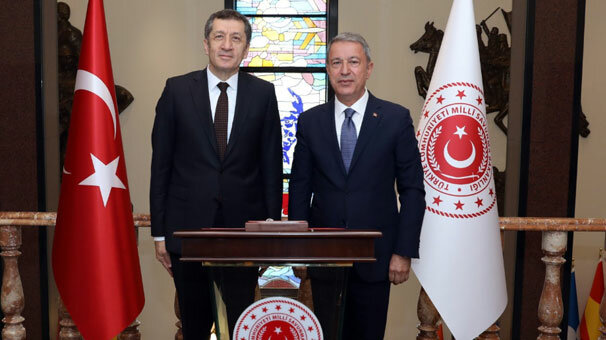 Akar, Milli Eğitim Bakanı Selçuk ile görüştü