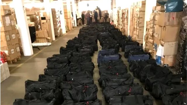 Almanya: Hamburg limanında 1 milyar euro değerinde 4,5 ton kokain ele geçirildi