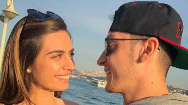 Amine Gülşe-Mesut Özil'in düğün davetiyesi ortaya çıktı
