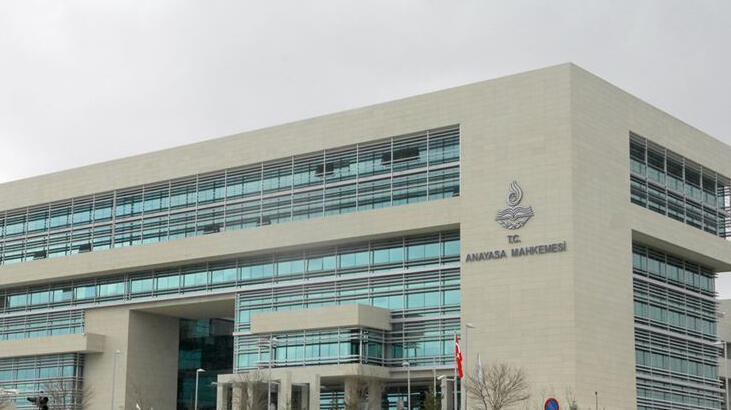 Anayasa Mahkemesinden iki siyasi parti için karar