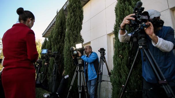 Anbean aktarıyorlar! Tüm dünya canlı yayına geçti...