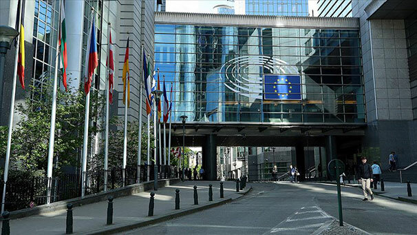 AP seçimleri öncesi Müslüman karşıtlığı yasal düzenlemelerle sistemleşti