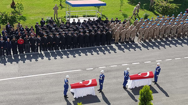 Arama çalışmalarında şehit düşen 2 asker için tören