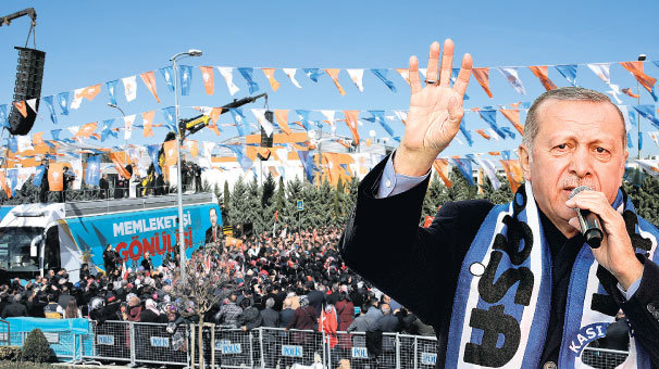 ‘Arkalarında teröristler var’