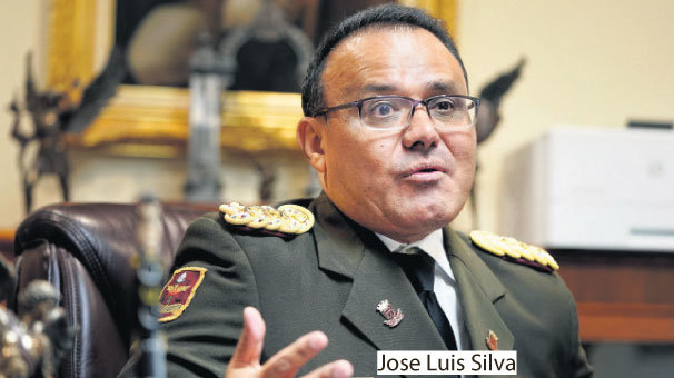 Askeri ataşe saf değiştirdi