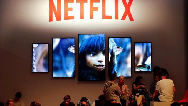 Atatürk ve Erdoğan'a hakaret ettiği iddia edilen Netflix dizisi 13 Emir ne anlatıyor?
