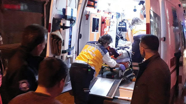 Av tüfeğini temizlerken kendini vurdu