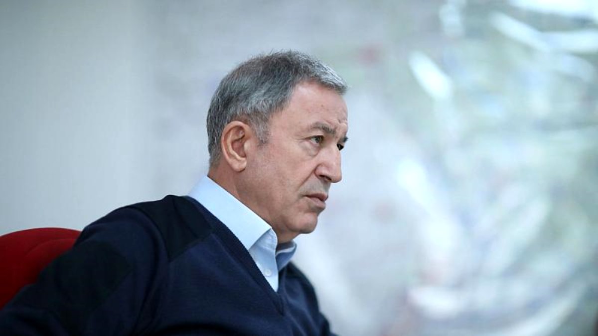 Bakan Akar: 'Bahar Kalkanı Harekatı'nda 2557 rejim unsuru etkisiz hale getirildi'