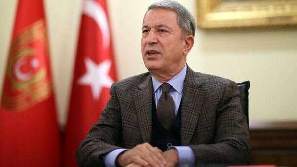 Bakan Akar, Fransız mevkidaşı Parly ile görüştü