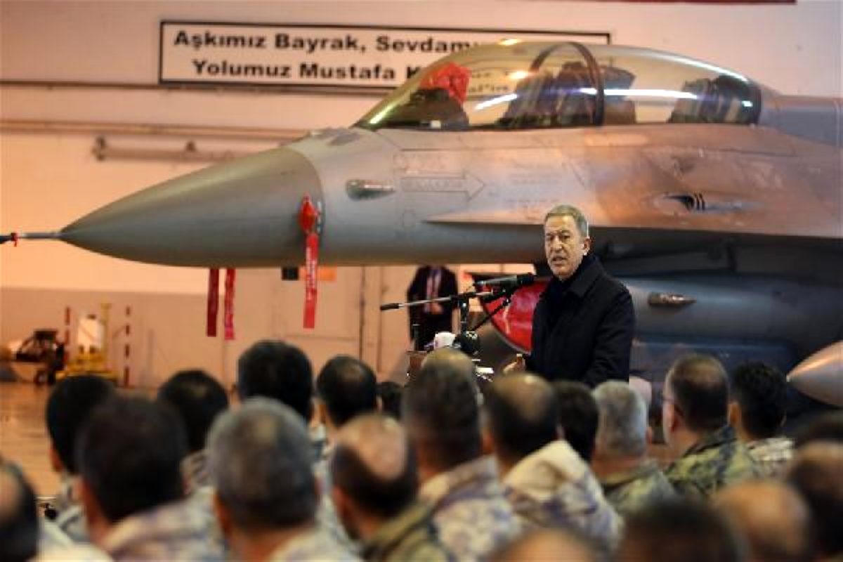 Bakan Akar'dan 'Libya' açıklaması: Verilecek her türlü göreve hazırız