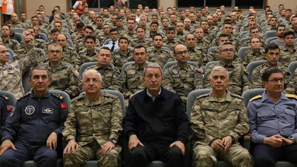 Bakan Akar'dan 'operasyon' sinyali: Silahlı Kuvvetlerimiz hazır