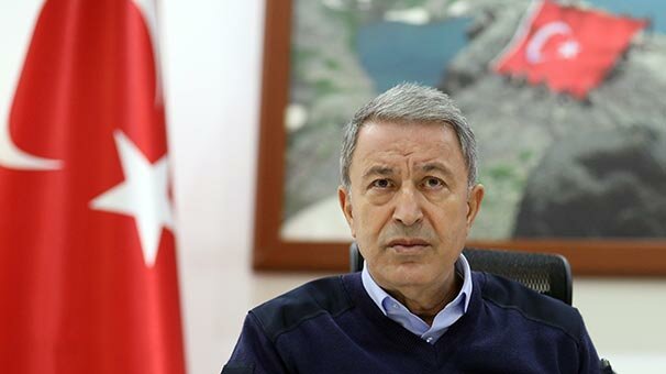 Bakan Akar'dan şehit asker için başsağlığı mesajı