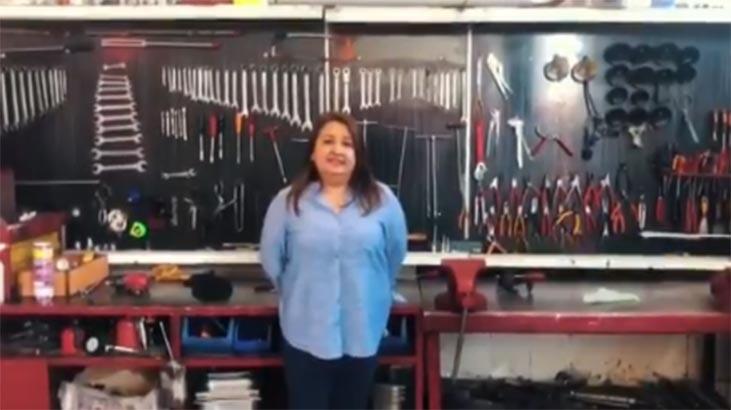 Bakan Albayrak: Kadınların, iş hayatının her alanındaki dik duruşları bizlere güç veriyor