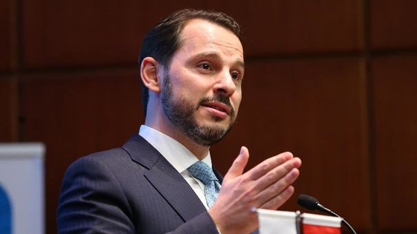 Bakan Albayrak'tan 'BirGençlik' paylaşımı