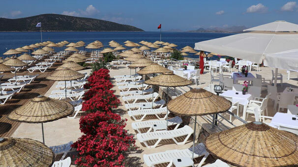 Bakan Ersoy açılışını yapmıştı! Yerli turistin yeni gözdesi 'Bodrum Halk Plajı'