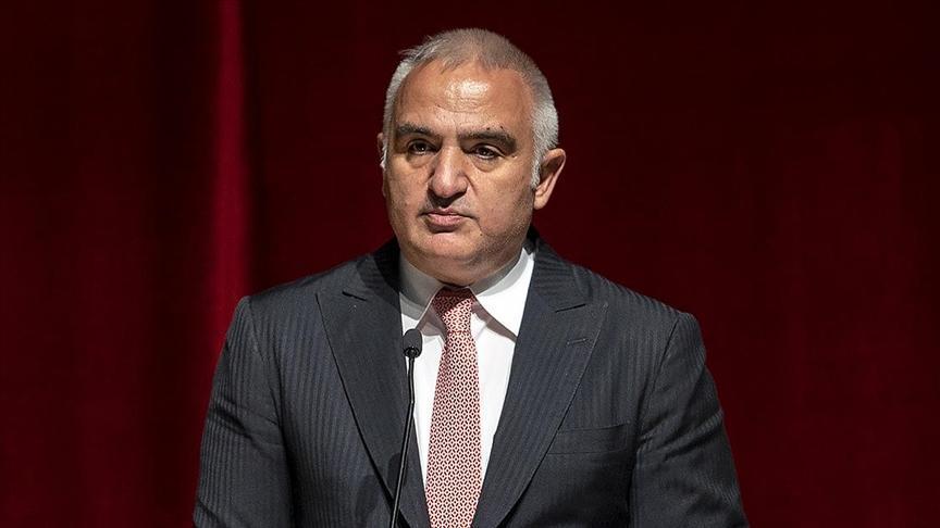 Bakan Ersoy: Spotify Türkiye ofisinin 2026'da İstanbul'da açılacak