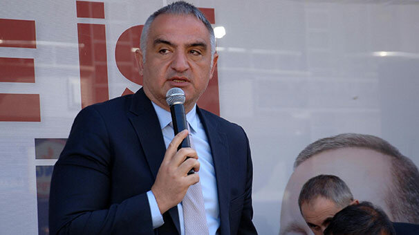 Bakan Ersoy: Turist sayısında yüzde 15 artış olacağına inanıyorum
