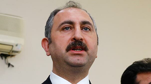 Bakan Gül: 'YSK'yı aradığım yalanını reddediyorum'