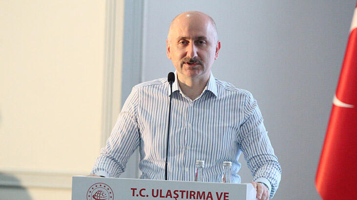 Bakan Karaismailoğlu: 5G'ye geçiş yapabilmek, en önemli gündem maddelerimizden