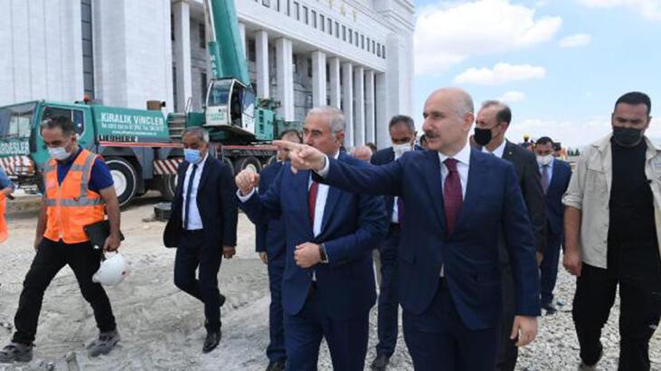 Bakan Karaismailoğlu, Yargıtay Kavşağı'ndaki çalışmaları inceledi