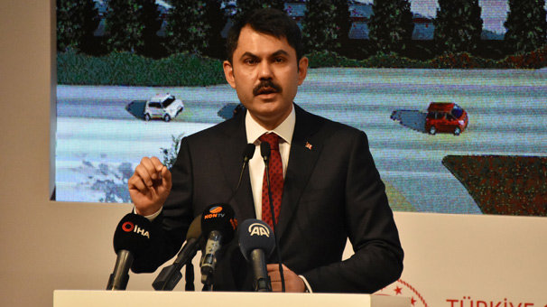 Bakan Kurum: Hedefimiz her yıl 300 bin konutu dönüştürmek