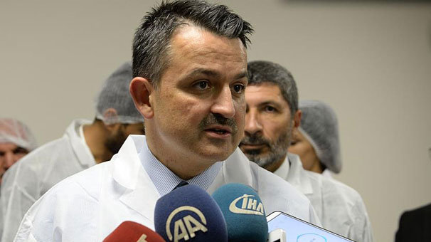 Bakan Pakdemirli: Vatandaşlarımıza tavsiyem ambalajlı gıdaları tüketsinler