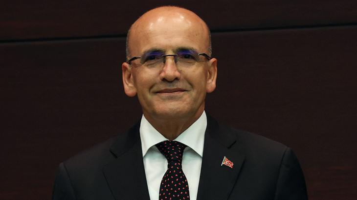 Bakan Şimşek: Cari dengede 7.3 milyar dolar iyileşme sağlandı