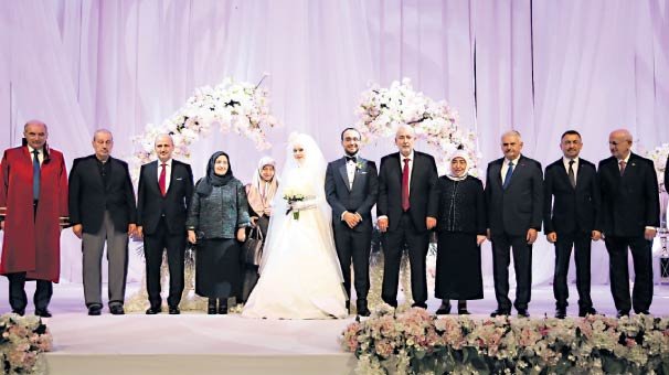 Bakan Turhan’ın mutlu günü