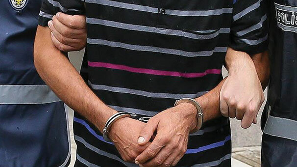 Balıkesir'de FETÖ operasyonu! 4 gözaltı