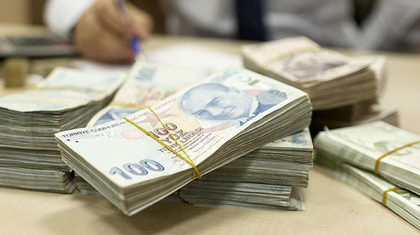 Bankacılık sektörünün kredi hacmi azaldı